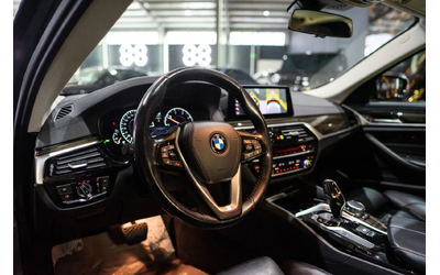 BMW 530 D XDRIVE FACELIFT FULL M PACK ЛИЗИНГ 100% - автомобили, коли, обяви за нови и употребявани 11