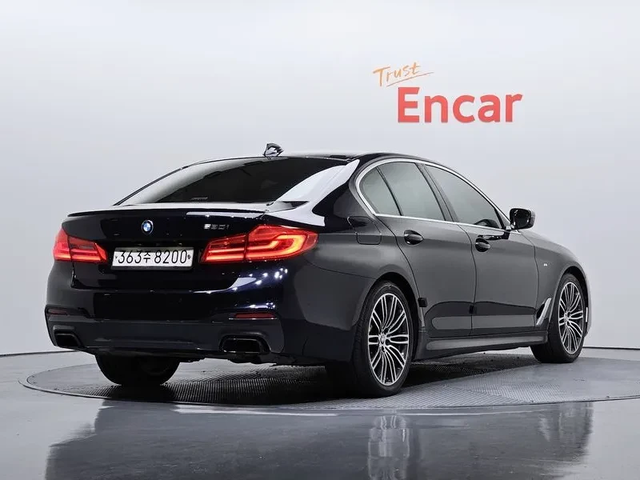 BMW 530 I M Sports Plus - автомобили, коли, обяви за нови и употребявани 1