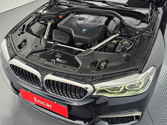 BMW 530 I M Sports Plus - автомобили, коли, обяви за нови и употребявани 5