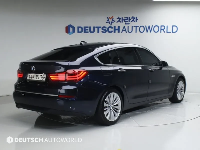 BMW 530 30D xDrive - автомобили, коли, обяви за нови и употребявани 1