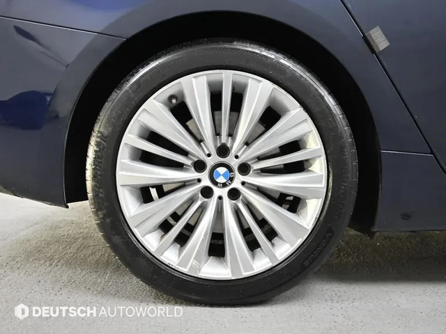 BMW 530 30D xDrive - автомобили, коли, обяви за нови и употребявани 4