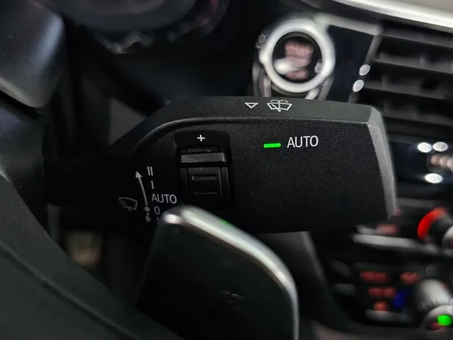 BMW 530 i xDrive M Sports Plus - автомобили, коли, обяви за нови и употребявани 16