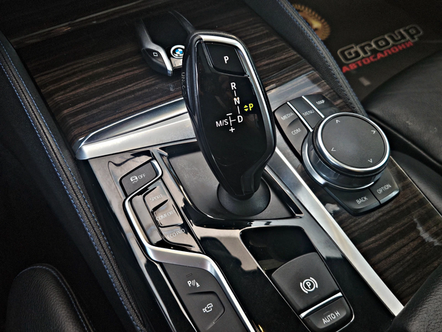 BMW 530 М/XD/SHADOW LINE/DIGITAL/3D CAMERA/HUD/ПАМЕТ/LIZIN - автомобили, коли, обяви за нови и употребявани 10