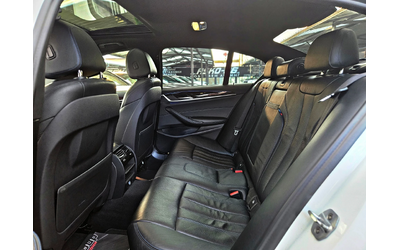 BMW 530 М/XD/SHADOW LINE/DIGITAL/3D CAMERA/HUD/ПАМЕТ/LIZIN - автомобили, коли, обяви за нови и употребявани 15