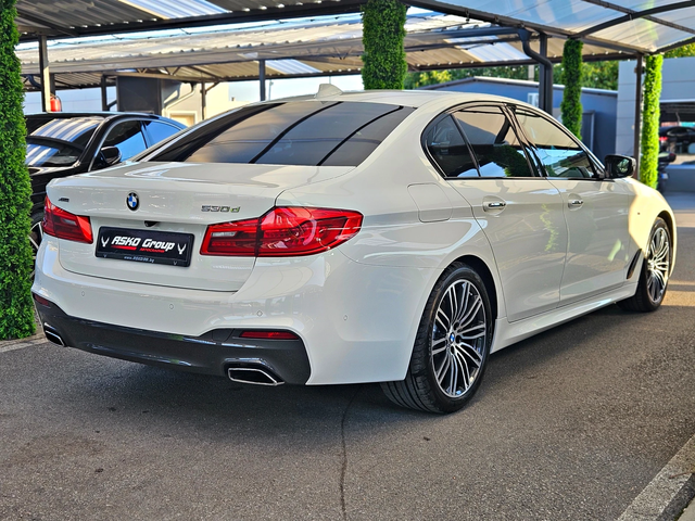 BMW 530 ! M/XD/GERMANY/DISTR/HUD/3DCAMERA/ПОДГРЕВ/HARMAN/L - автомобили, коли, обяви за нови и употребявани 4