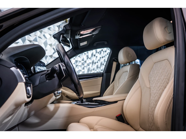 BMW 530 E xDrive Msport* Camera* Лизинг - автомобили, коли, обяви за нови и употребявани 12