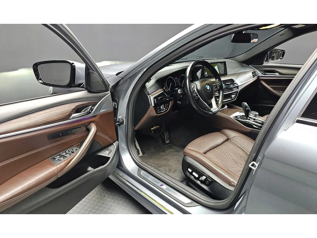 BMW 530 5 Series (G30) 530I M Sports Plus - автомобили, коли, обяви за нови и употребявани 9