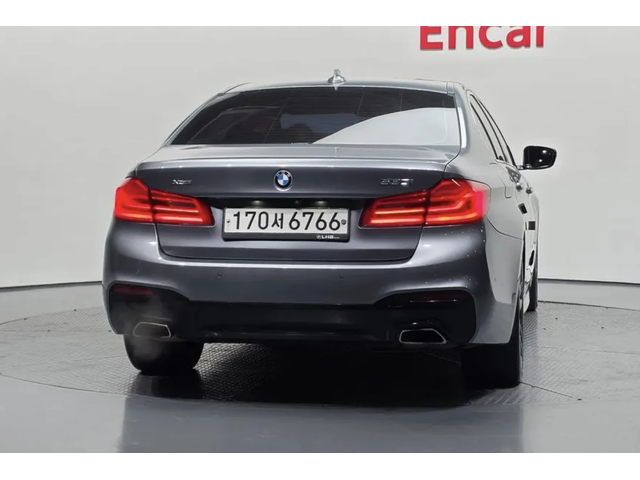 BMW 530 M* SPORT* XDRIVE* 360КАМЕРА* LANE* ASSIST* - автомобили, коли, обяви за нови и употребявани 3