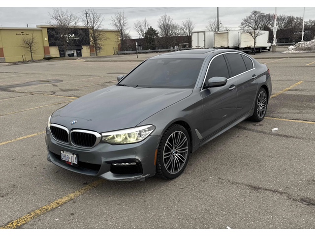 BMW 530 Xdrive* MPACKAGE* Keyless* Premium audio* PANO* Me - автомобили, коли, обяви за нови и употребявани 0