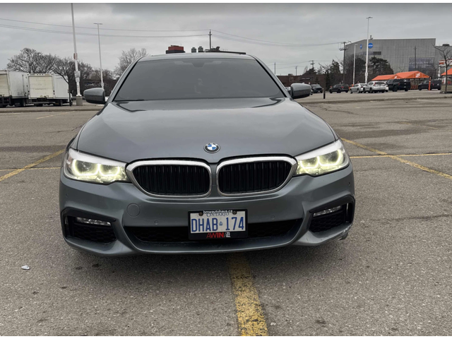 BMW 530 Xdrive* MPACKAGE* Keyless* Premium audio* PANO* Me - автомобили, коли, обяви за нови и употребявани 5
