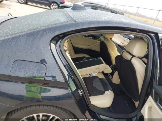 BMW 530 * РЕКАРО* ШИБИДАХ* KEYLESS* ПОДГРЕВ* КАМЕРА* - автомобили, коли, обяви за нови и употребявани 10