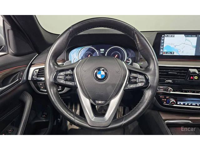 BMW 530 xDrive M Sport Plus* HEAD-UP* 360 CAM* ОБДУХВАНЕ* - автомобили, коли, обяви за нови и употребявани 8