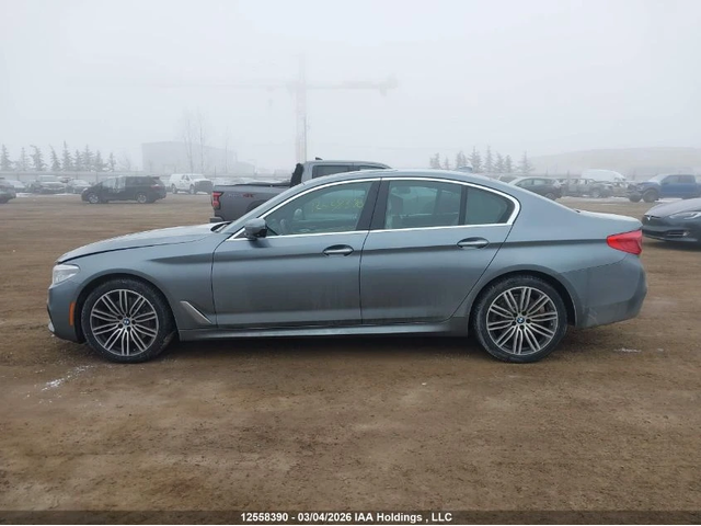 BMW 530 MPACK* HEADUP* HARMAN* GESTURE* ВАКУМ* - автомобили, коли, обяви за нови и употребявани 4