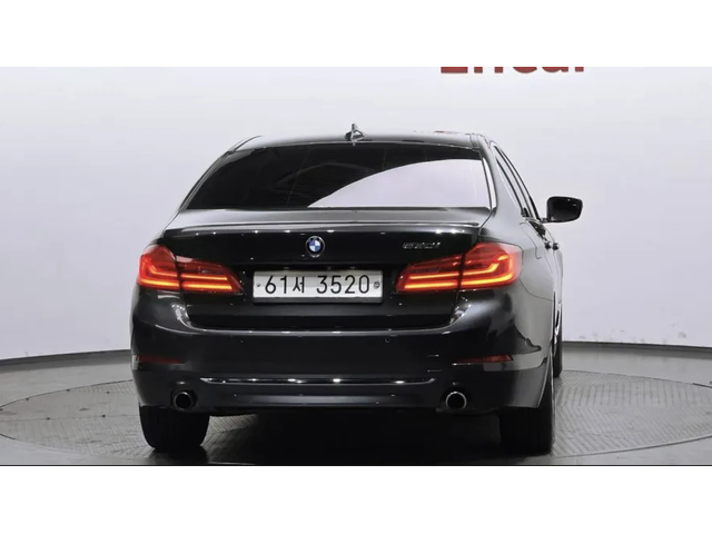 BMW 530 LUXURY* LINE* ПОДГРЕВ* ОБДУХВАНЕ* 360КАМЕРА* LANE* - автомобили, коли, обяви за нови и употребявани 3