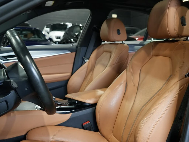 BMW 530 АвтоКредит* (ЦЕНА ДО БГ)530i xDrive Sedan AWD - автомобили, коли, обяви за нови и употребявани 15