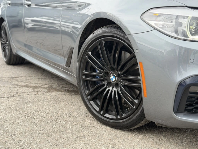 BMW 530 * АвтоКредит * (ЦЕНА ДО БГ) - автомобили, коли, обяви за нови и употребявани 1