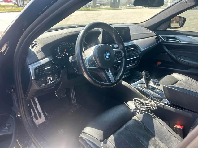 BMW 530 Масажи/Обдухване/360/Head-up/soft close/ - автомобили, коли, обяви за нови и употребявани 6