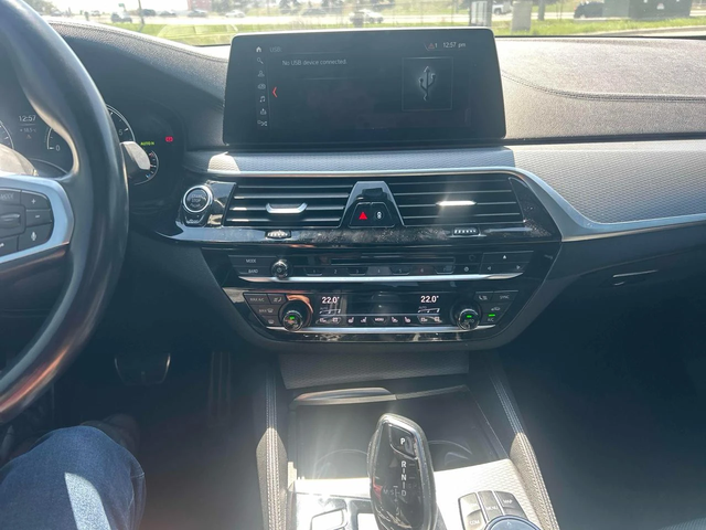 BMW 530 Масажи/Обдухване/360/Head-up/soft close/ - автомобили, коли, обяви за нови и употребявани 7