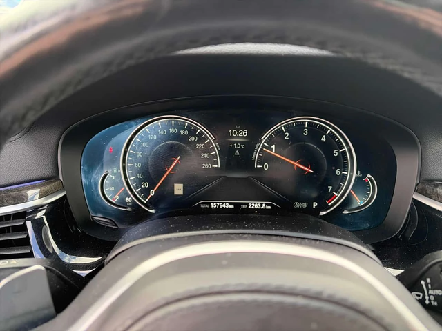 BMW 530 ixDrive* МАСАЖ* ОБДУХВАНЕ* COMFORT SEATS* HUD* H/K - автомобили, коли, обяви за нови и употребявани 7
