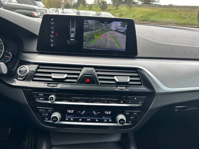 BMW 530 xDrive/ШИБИДАХ/ПОДГРЕВИ - автомобили, коли, обяви за нови и употребявани 10