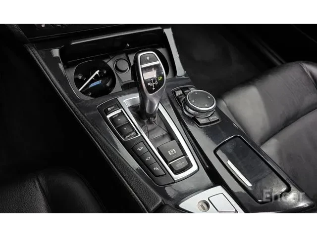 BMW 530 * ДИСТРОНИК * DIGITAL * HUD * PANO* АВТОКРЕДИТ - автомобили, коли, обяви за нови и употребявани 6