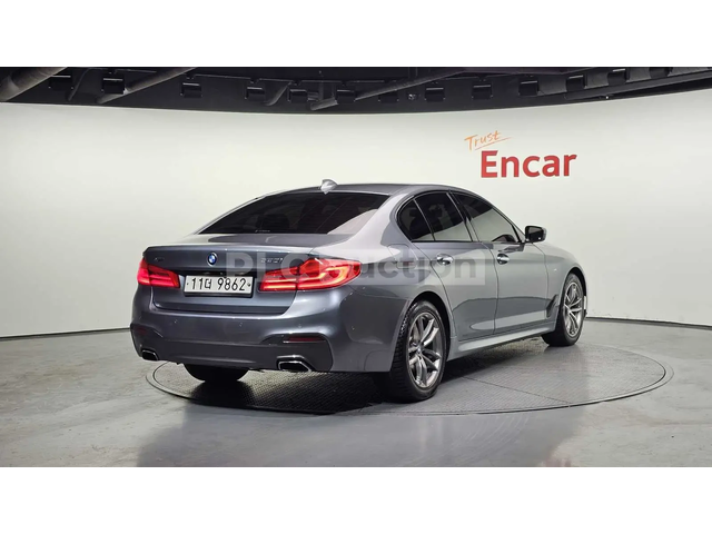 BMW 530 i* M sport* HeadUp* Digital Key* Keyless* АВТОКРЕД - автомобили, коли, обяви за нови и употребявани 3