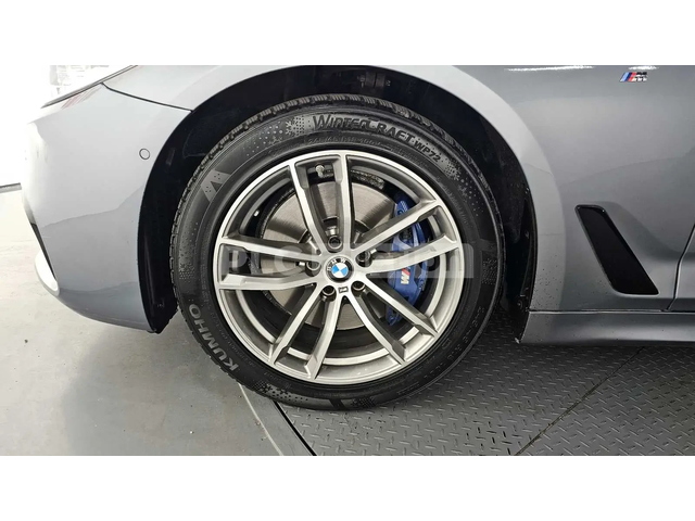 BMW 530 i* M sport* HeadUp* Digital Key* Keyless* АВТОКРЕД - автомобили, коли, обяви за нови и употребявани 5