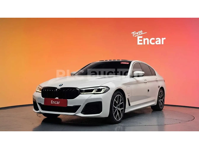 BMW 530 E* Night Vision* 360* HeadUp* Keyless* АВТОКРЕДИТ - автомобили, коли, обяви за нови и употребявани 0