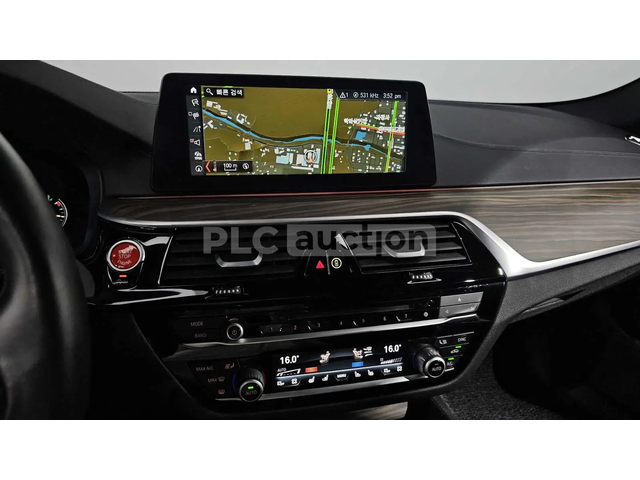 BMW 530 I* M sport* 360* HeadUp* Keyless* АВТОКРЕДИТ - автомобили, коли, обяви за нови и употребявани 11