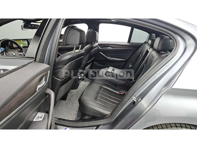 BMW 530 I* M sport* 360* HeadUp* Keyless* АВТОКРЕДИТ - автомобили, коли, обяви за нови и употребявани 8