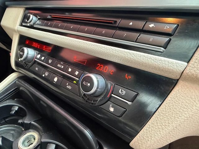 BMW 530 3.0D* КОЖА* 8ск - автомобили, коли, обяви за нови и употребявани 11