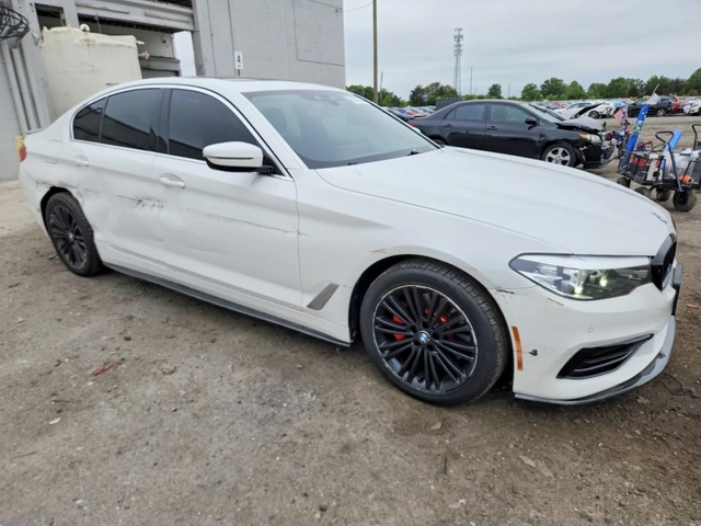 BMW 530 АВТОКРЕДИТ - автомобили, коли, обяви за нови и употребявани 3