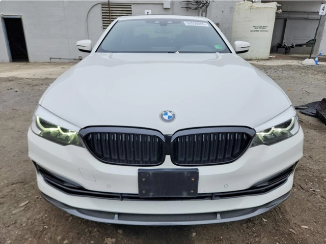 BMW 530 АВТОКРЕДИТ - автомобили, коли, обяви за нови и употребявани 4