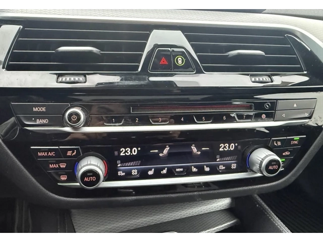 BMW 530 M ПАКЕТ * ОБДУХВАНЕ * ДИСТРОНИК * МАСАЖ * 360 КАМ - автомобили, коли, обяви за нови и употребявани 6