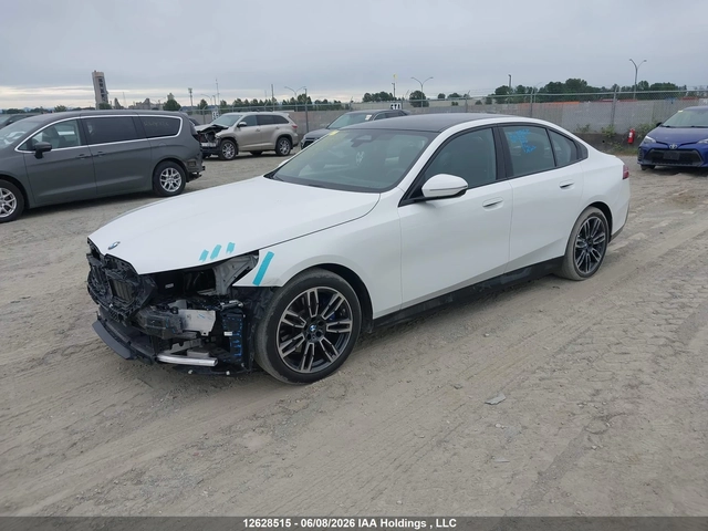 BMW 530 XI - автомобили, коли, обяви за нови и употребявани 1
