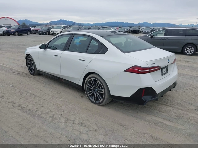BMW 530 XI - автомобили, коли, обяви за нови и употребявани 2