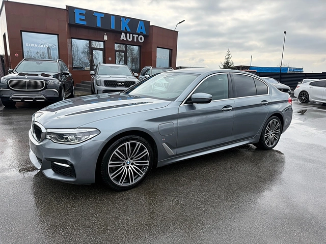 BMW 530 M PAKET-DISTRONIK-SPORT-KAMERA-ПОДГРЯВАНЕ-ГЕРМАНИЯ - автомобили, коли, обяви за нови и употребявани 2