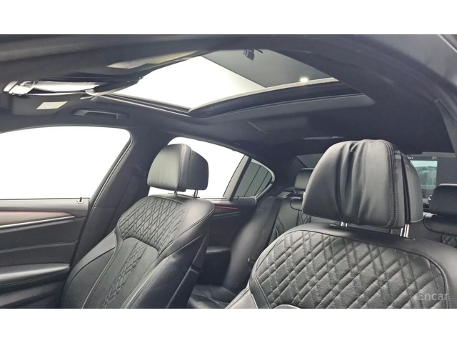 BMW 530 M-pack - автомобили, коли, обяви за нови и употребявани 12