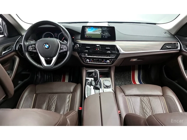 BMW 530 XDRIVE - автомобили, коли, обяви за нови и употребявани 4