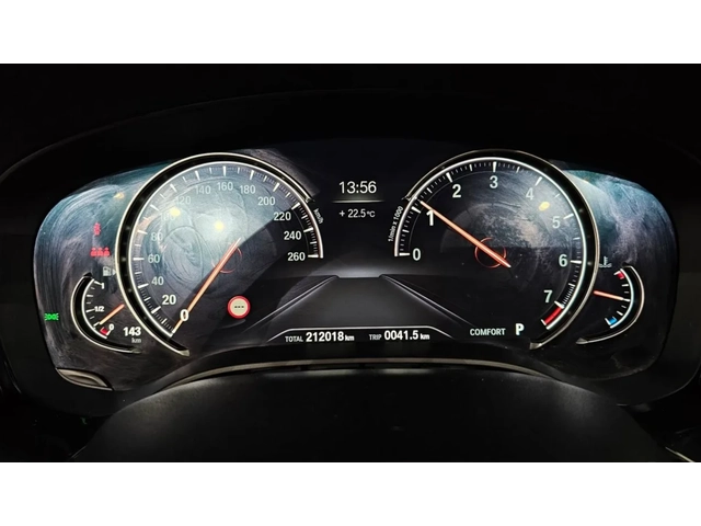 BMW 530 М* HUD* Обдух* 360* Крайна цена* - автомобили, коли, обяви за нови и употребявани 4
