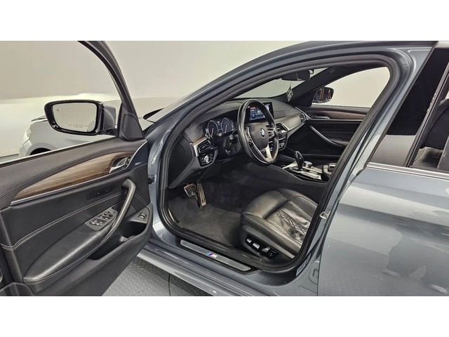 BMW 530 М* HUD* Обдух* 360* Крайна цена* - автомобили, коли, обяви за нови и употребявани 7