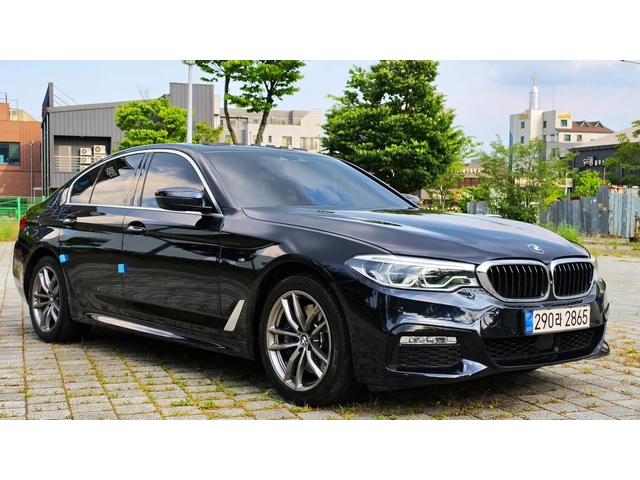 BMW 530 M-PK* DIS* HUD* ОБДУХ* 360* КРАЙНА ЦЕНА - автомобили, коли, обяви за нови и употребявани 1