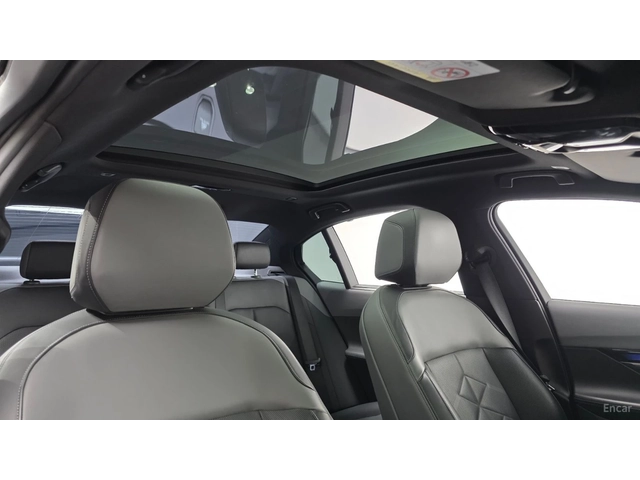 BMW 530 XDRIVE* MSPORT* DISTRONIC* ОБДУХВАНЕ* 360* HUD* - автомобили, коли, обяви за нови и употребявани 12