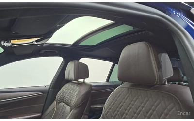 BMW 530 i xDrive M SPORT* DISTRONIC* 360* ХЕДЪП* ОБДУХВАНЕ - автомобили, коли, обяви за нови и употребявани 16
