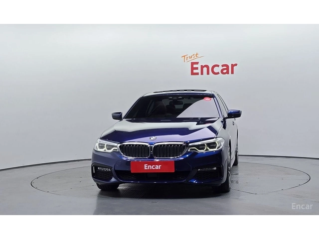 BMW 530 i xDrive M SPORT* DISTRONIC* 360* ХЕДЪП* ОБДУХВАНЕ - автомобили, коли, обяви за нови и употребявани 2