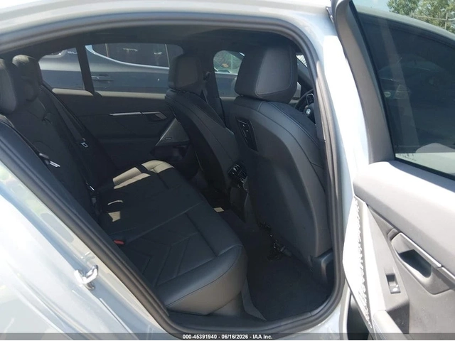 BMW 530 XDRIVE* MPACK* 360* KEYLESS* AMBIENT* - автомобили, коли, обяви за нови и употребявани 11
