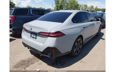 BMW 530 XDRIVE* MPACK* 360* KEYLESS* AMBIENT* - автомобили, коли, обяви за нови и употребявани 7