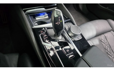 BMW 530 Xi* M-SPORT* ПОДГРЕВ* ОБДУХВАНЕ* 360* ШИБИДАХ* HUD - автомобили, коли, обяви за нови и употребявани 8