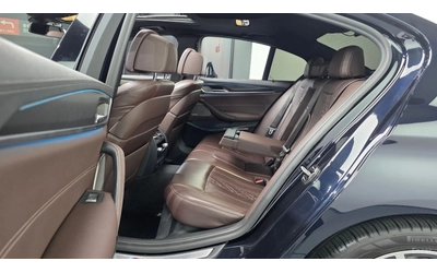 BMW 530 Xi* M-SPORT* ПОДГРЕВ* ОБДУХВАНЕ* ШИБИДАХ* 360* HUD - автомобили, коли, обяви за нови и употребявани 10