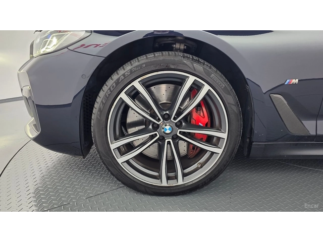 BMW 530 Xi* M-SPORT* ПОДГРЕВ* ОБДУХВАНЕ* ШИБИДАХ* 360* HUD - автомобили, коли, обяви за нови и употребявани 4